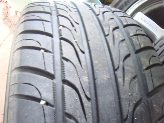 ขายยาง Tracmax  ขนาด 265/50/20 ปี 12