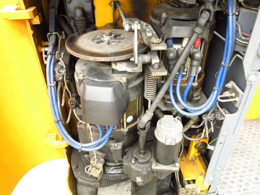 รถยกไฟฟ้า แบบยืนขับ ขนาด 2 ตัน เสาสูง 4 เมตร Nichiyu FBRA20-H70B-450