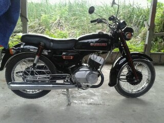 ขาย มอเตอร์ไซค์ SUZUKI K125 คลาสสิค ขาย มอเตอร์ไซค์ SUZUKI K125 คลาสสิค