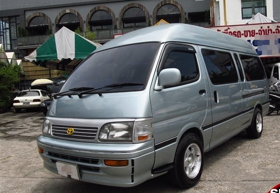 TOYOTA - HIACE - COMMUTER 2.8 MT ปี94 จัดไฟแนนซ์ได้คะ