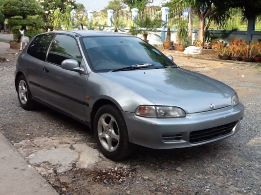 Honda 3ประตู ติดแก๊ส LPG เครื่องคาร์บู ( No book ) โทร 0897613595 (เบียร์)
