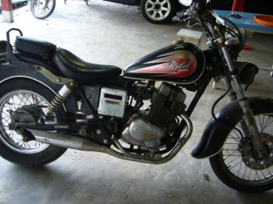 รีเบล 250 ซีซี ทะเบียนพร้อมชุดโอนครับ