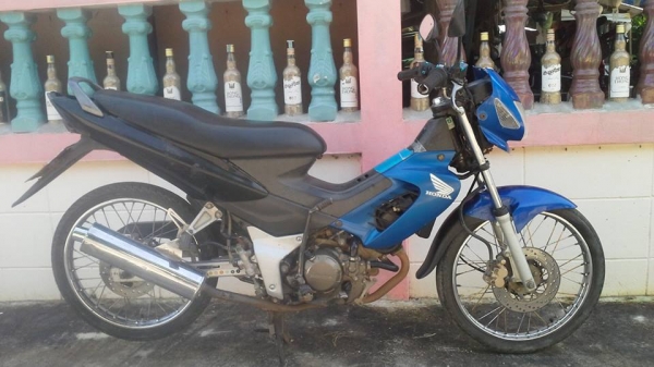 SONIC125 ทะเบียนโอนภาษีขาดต่อปีกว่าขายถูกๆ8800บาท