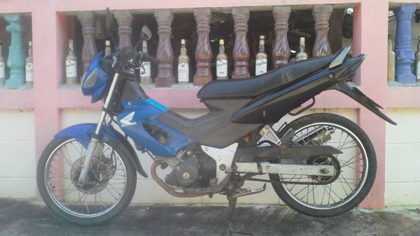 SONIC125 ทะเบียนโอนภาษีขาดต่อปีกว่าขายถูกๆ8800บาท