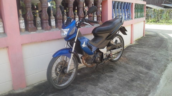 SONIC125 ทะเบียนโอนภาษีขาดต่อปีกว่าขายถูกๆ8800บาท