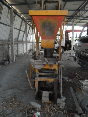 เึีครื่องอัดอิฐบล็อค แบบ2ก้อน มือโยก ราคาถูก