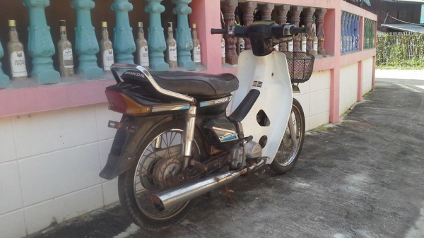 ดรีมคุรุสภาสตาร์ทมือทะเบียนโอนราคาถูกๆ8800บาท