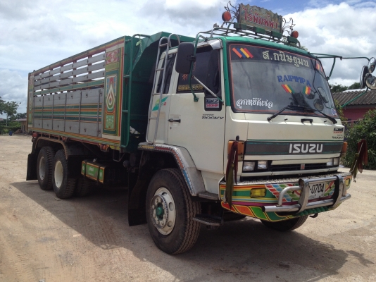 ขายISUZU จัมโบ้200 หัวร็อค กระบะเนียมยางดี10เส้น คัทซีสวย สวยทั้งคัน