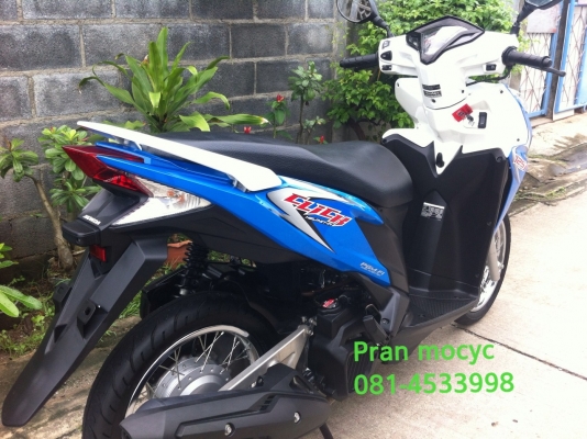 ขายHONDA CLICKสีขาวน้ำเงิน ปี2555 ขายHONDA CLICKสีขาวน้ำเงิน ปี2555