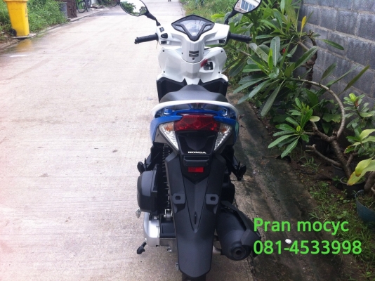 ขายHONDA CLICKสีขาวน้ำเงิน ปี2555 ขายHONDA CLICKสีขาวน้ำเงิน ปี2555