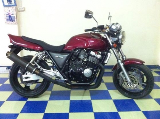 ขายCB400ปี97Ver.Sของแต่งเต็มคันครับขาย64000อินวอยต่อรองได้