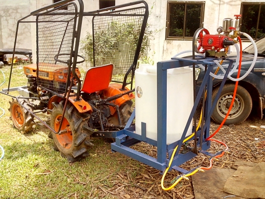 ขายรถไถเล็ก kobota b6000 จากนอก 4wd