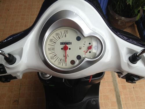 YAMAHA FILANO รถปี2012วิ่ง3xxxโลสภาพนางฟ้ามีเล่มพร้อมโอน