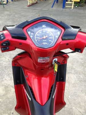 HONDA WAVE110iตัวใหม่ล่าสุดรถปี2013รถ5เดือนวิ่ง1xxxโลสวยใหม่มากๆ