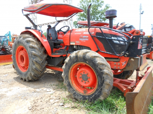 ขายรถแทรกเตอร์ KUBOTA  M8540