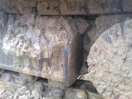 ขายรถแบ็คโฮ Cat 320D กระบอกดำ ไมล์ชม. 7,&times;&times;&times; เอกสารเล่มทะเบียน ไฟฟ้าครบ