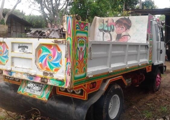 ISUZU ROCKY 195 HP 6HE1 หกล้อดั๊มพ์ กระบะดั๊มพ์เหล็ก 6 ตันความยาว 3.60 เมตรสภาพสวยจัด เครื่องแน่นแรงดี ภายในคอนโซลสวย แอร์เย็น พ.เพาเวอร์ ระบบเบรคทริ๊ปฟี้ ช่วงล่างคัชซีสวยเดิมๆไม่มีแตกไม่มีดาม ยาง 8.25 ขอบ 16 สภาพดี 80\% พร้อมบรรทุกพร้อมใช้งาน เอกสารทะเบีย ISUZU ROCKY 195 HP 6HE1 หกล้อดั๊มพ์ กระบะดั๊มพ์เหล็ก 6 ตันความยาว 3.60 เมตรสภาพสวยจัด เครื่องแน่นแรงดี ภายในคอนโซลสวย แอร์เย็น พ.เพาเวอร์ ระบบเบรคทริ๊ปฟี้ ช่วงล่างคัชซีสวยเดิมๆไม่มีแตกไม่มีดาม ยาง 8.25 ขอบ 16 สภาพดี 80\% พร้อมบรรทุกพร้อมใช้งาน เอกสารทะเบีย