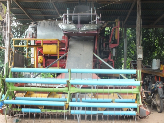 รถเกี่ยวข้าว