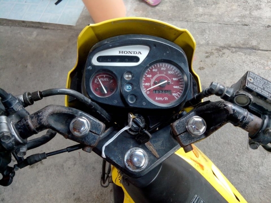 ขาย Honda Nick 110 ปี 44 เครื่องดีไม่หลวม ภาษีไม่ขาด เล่มพร้อมโอน