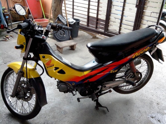 ขาย Honda Nick 110 ปี 44 เครื่องดีไม่หลวม ภาษีไม่ขาด เล่มพร้อมโอน