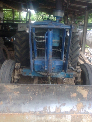 ขายรถไถฟอร์ด 6600