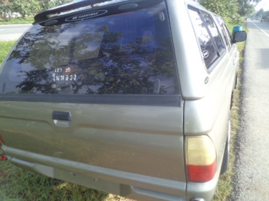 ขายดาวน์ mitsubishi strada 2500 cc ปี 2003