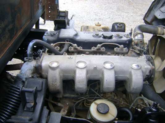 ขายรถ 4 ล้อ NKR58E เครื่อง4BE1 110 แรง เครื่องดีไม่มีไอ สภาพพร้อมใช้งาน