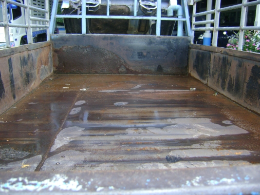 ขายรถ 4 ล้อ NKR58E เครื่อง4BE1 110 แรง เครื่องดีไม่มีไอ สภาพพร้อมใช้งาน