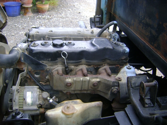 ขายรถ 4 ล้อ NKR58E เครื่อง4BE1 110 แรง เครื่องดีไม่มีไอ สภาพพร้อมใช้งาน