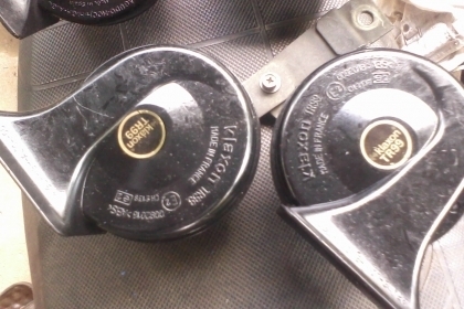 แตรคู่ยุโรปมาใหม่อีกแล้วครับ แตรคู่ยุโรปมาใหม่อีกแล้วครับ