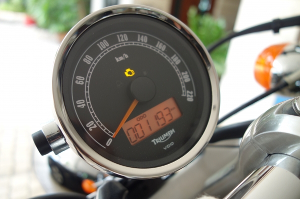 Triumph Speed Master 2010   1200km  รถออกศูนย์
