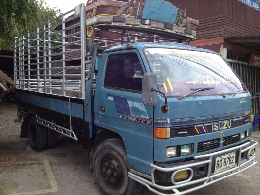 ขายNPR115 เกียร์สั้นFหน้าหลัง เกียร์รอค เครื่อง6BBกรองเฉียง145แรง เครื่อง+เกียร์ดีเพิ่งเปลี่ยน