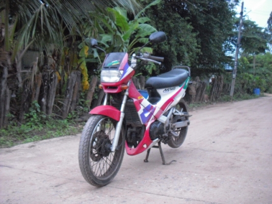 ขายHonda Dash125 เครื่องดีรถเดิมพร้อมใช้มีเล่มพร้อมชุดโอนราคา6,900 บาท