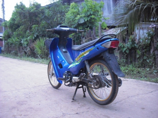 ขายHonda WAVE เครื่องดีรถเดิมพร้อมใช้มีเล่มพร้อมชุดโอนราคา11,900 บาท