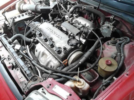 ซีวิคท้ายแดงพร้อมใช้เกียร์ออโต้ เครื่องหัวฉีด ปี 92