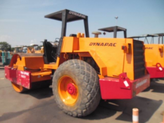 ขายรถบด DYNAPAC  CA30D  สภาพสวย