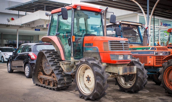 ใหม่ล่าสุด! Kubota GM64 4WD มาพร้อมเพลาหลังแบบแทรค มั่นใจ ลุยได้ทุกสภาพดิน