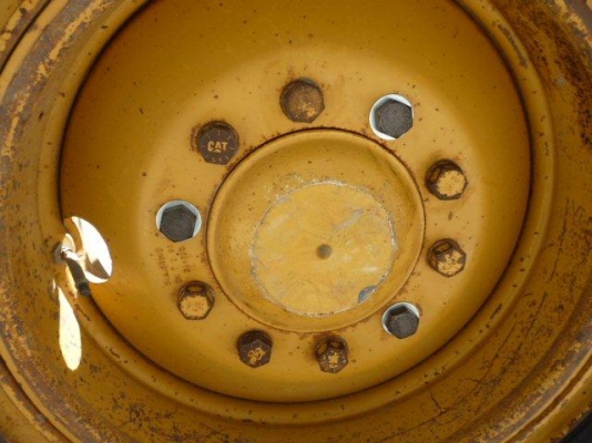 ขายรถเกรด CAT 140H , sn;2ZK08136 ,yr.2003,hr.9887 ติดสแควริฟายจากนอก ยางใหม่ 085-9049669