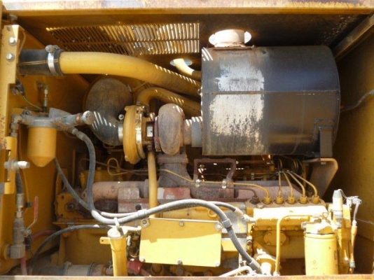 ขายรถเกรด CAT 140H , sn;2ZK08136 ,yr.2003,hr.9887 ติดสแควริฟายจากนอก ยางใหม่ 085-9049669