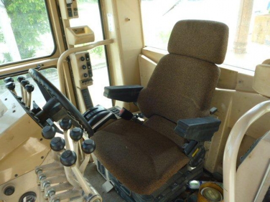 ขายรถเกรด CAT 140H , sn;2ZK08136 ,yr.2003,hr.9887 ติดสแควริฟายจากนอก ยางใหม่ 085-9049669