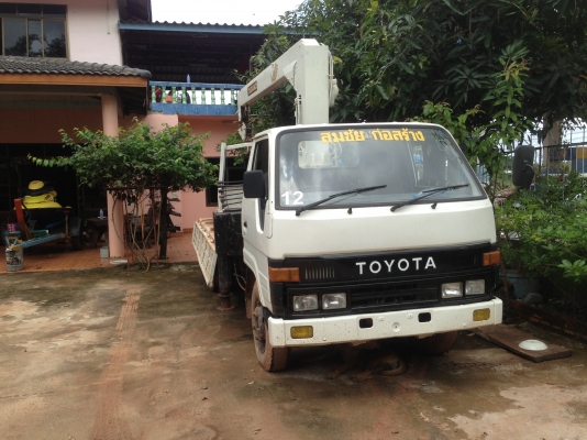 ขายรถหกล้อเครน 110 แรง สภาพสวย ราคา 420,000 บาทโทร 0812628564