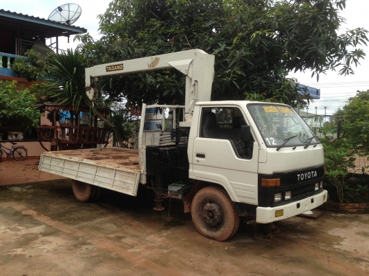 ขายรถหกล้อเครน 110 แรง สภาพสวย ราคา 420,000 บาทโทร 0812628564