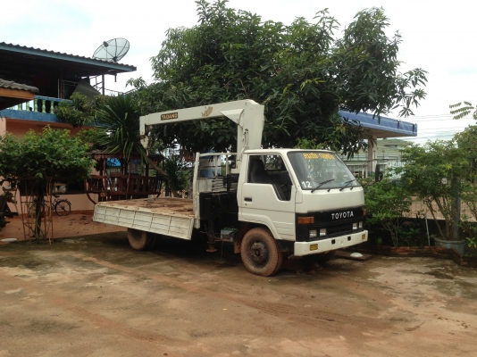 ขายรถหกล้อเครน 110 แรง สภาพสวย ราคา 420,000 บาทโทร 0812628564