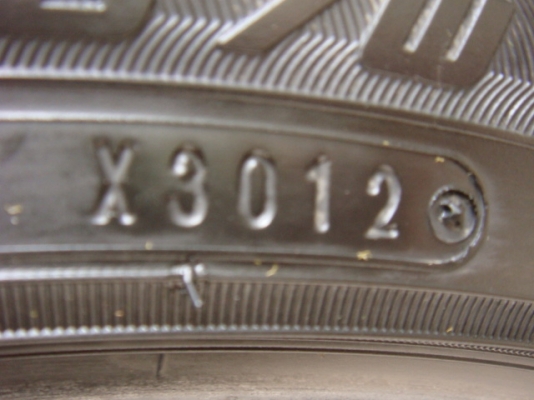 ขายยาง  Dunlop Direzza  Made in Japan ปี 12