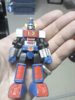 ขายหุ่นเหล็กตัวเล็กๆ ขายหุ่นเหล็กตัวเล็กๆ