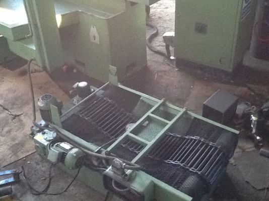 เครื่องเจียร์เพลา นอก-ใน Cometa HMI 1000B เครื่องเจียร์เพลา นอก-ใน Cometa HMI 1000B