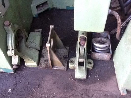 เครื่องเจียร์เพลา นอก-ใน Cometa HMI 1000B เครื่องเจียร์เพลา นอก-ใน Cometa HMI 1000B