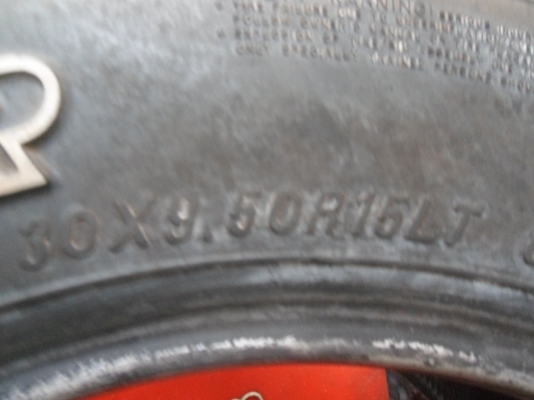 ขายยาง maxxis 30x9.50R15