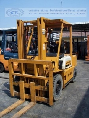 ขาย รถโฟล์คลิฟท์ KOMATSU รุ่น FD20-10