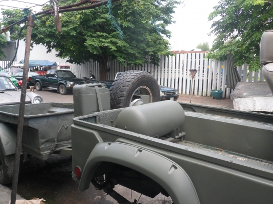 ขายจี๊ปและพ่วงหลัง ขายจี๊ปและพ่วงหลัง